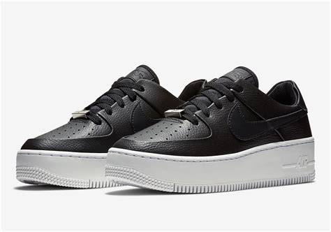 nike air force 1 sage low zwart|wmns air force 1 low.